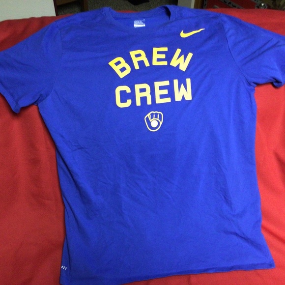 MLB MILWAUKEE Brewers Nike tshirt - Picture 1 of 3